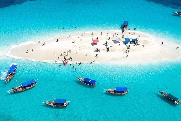 Safari Blue excursion, Zanzibar